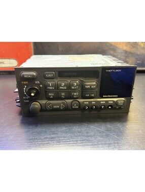95-02 Chevy GMC Delco 16265855 AM FM Cassette Radio TheftLock OEM